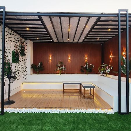 Enchanted The Roof Rekha, With Private Trace Garden Hotel New Delhi Eksteriør billede